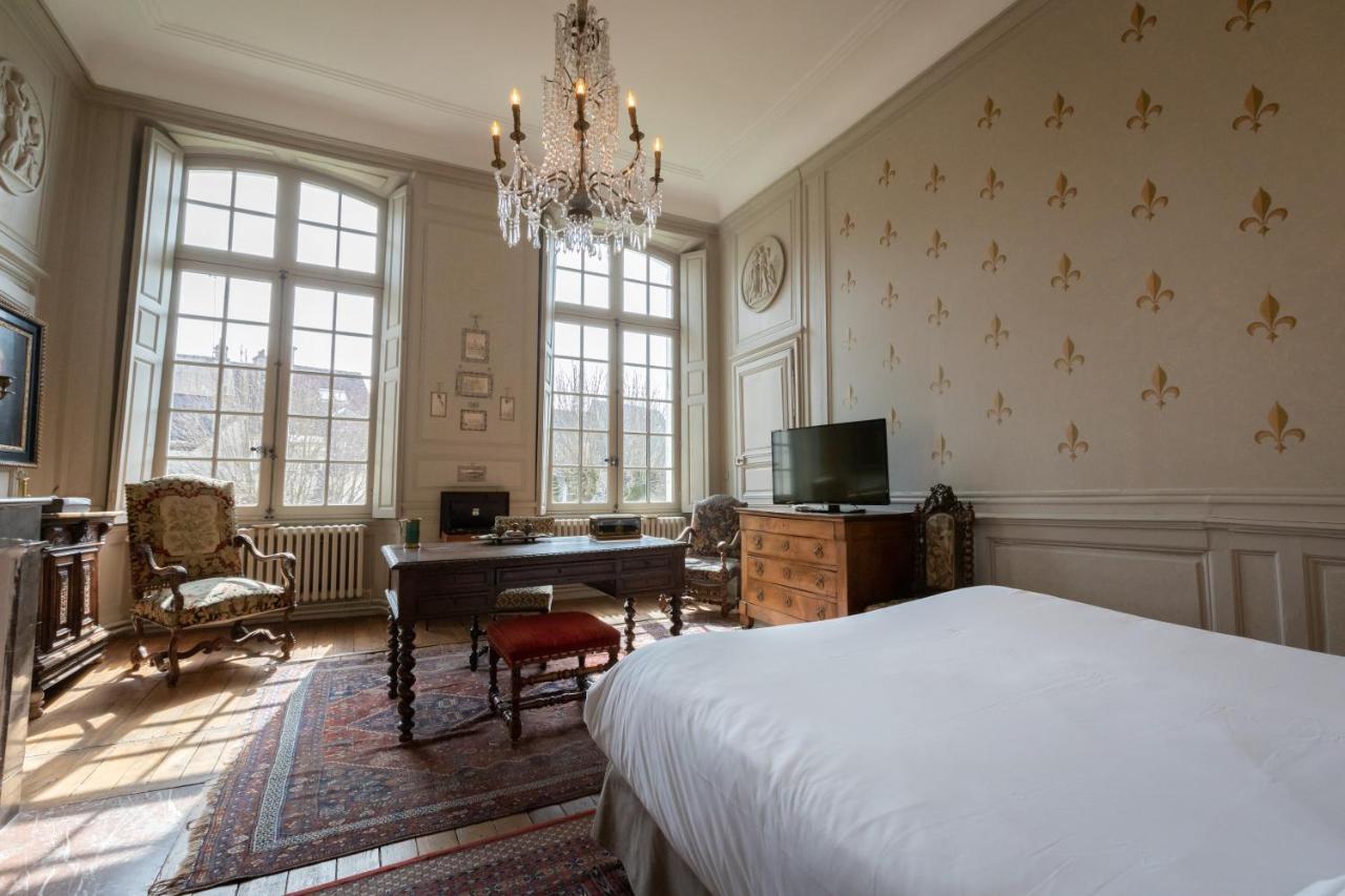 L'Hotel De Panette, Un Exceptionnel Chateau En Coeur De Ville Bourges Exterior photo