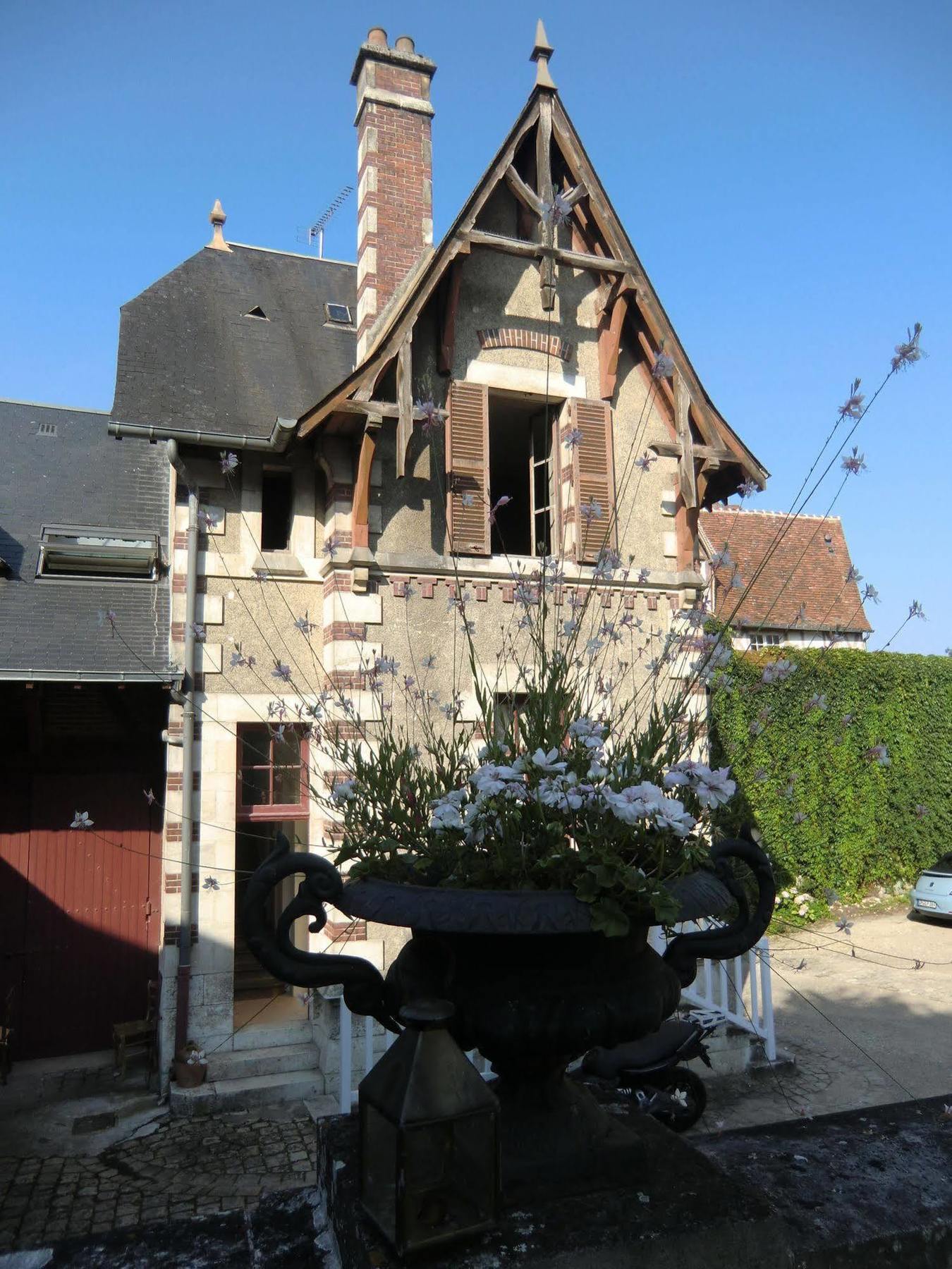 L'Hotel De Panette, Un Exceptionnel Chateau En Coeur De Ville Bourges Exterior photo